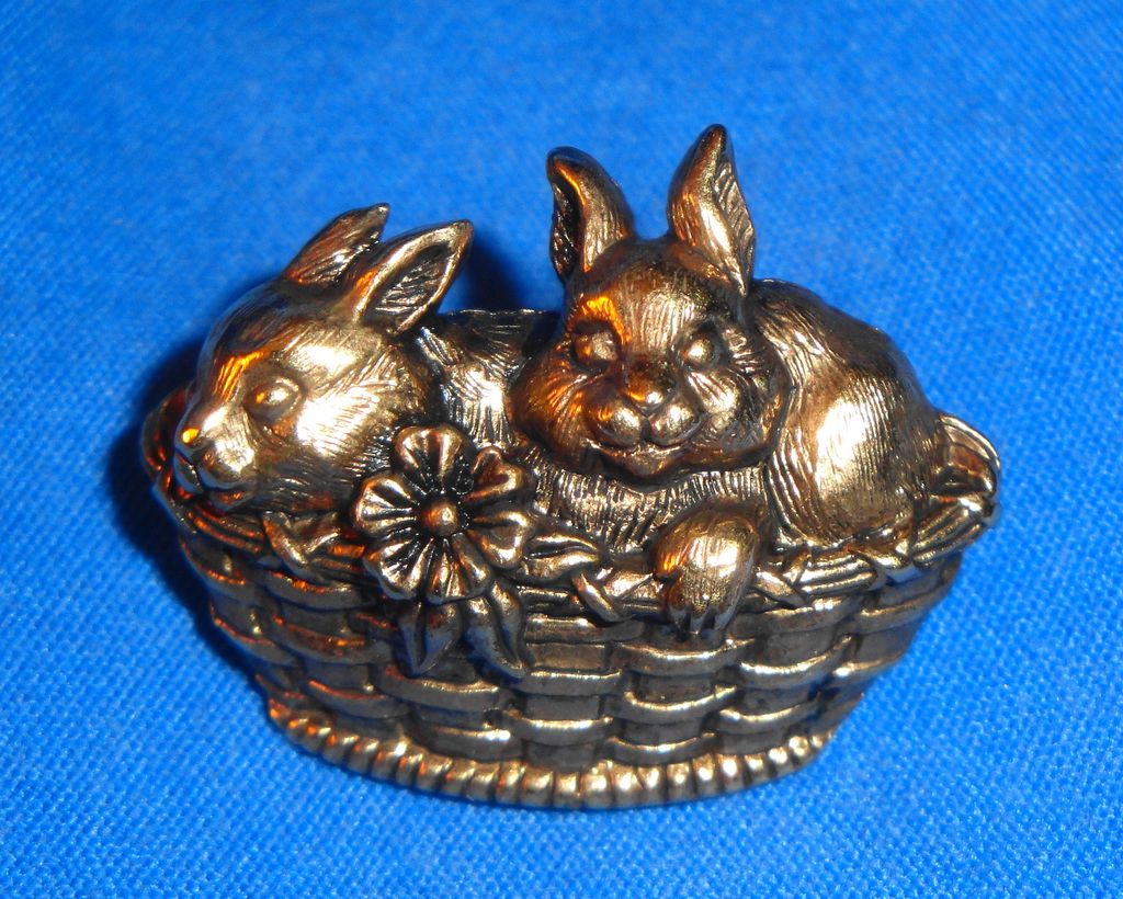 Basket of Love Pin ~ Bunnies Basket of Love Pin ~ Bunnies