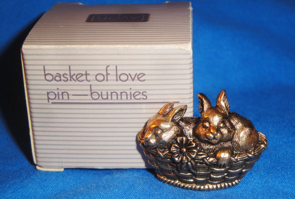 Basket of Love Pin ~ Bunnies Basket of Love Pin ~ Bunnies