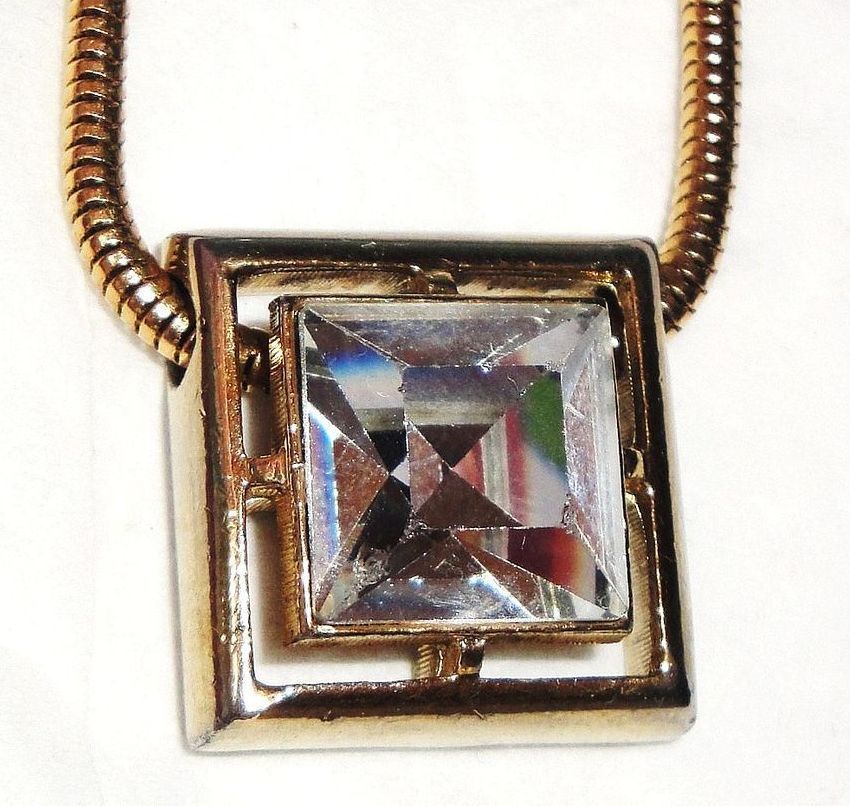 Vintage Avon "Square Cut Lead Crystal Collection" Necklace ~ real lead crystal in gold-washed setting Vintage Avon "Square Cut Lead Crystal Collection" Necklace ~ real lead crystal in gold-washed setting