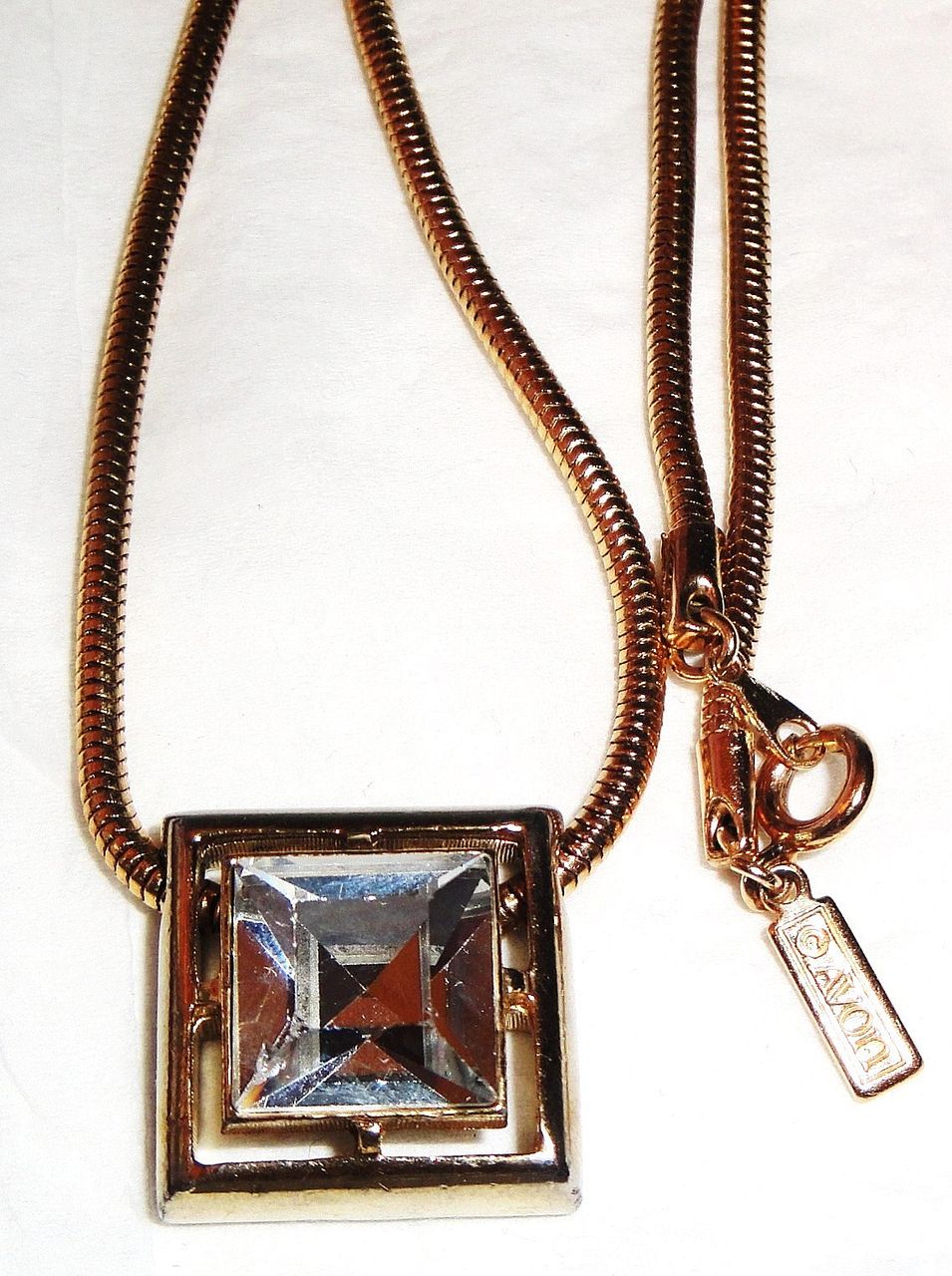 Vintage Avon "Square Cut Lead Crystal Collection" Necklace ~ real lead crystal in gold-washed setting Vintage Avon "Square Cut Lead Crystal Collection" Necklace ~ real lead crystal in gold-washed setting