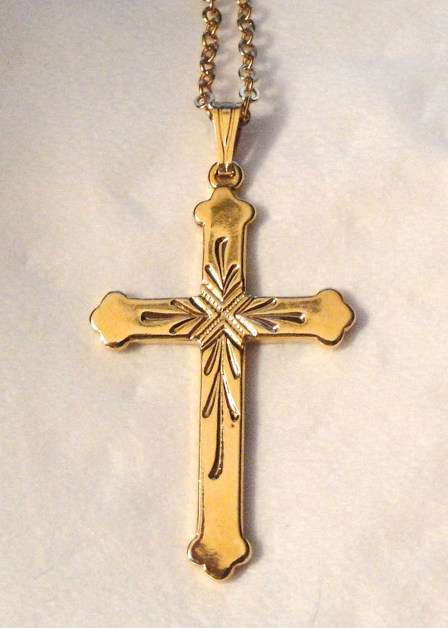 Signed Avon Gold-tone Cross with Decorative Carvings Signed Avon Gold-tone Cross with Decorative Carvings