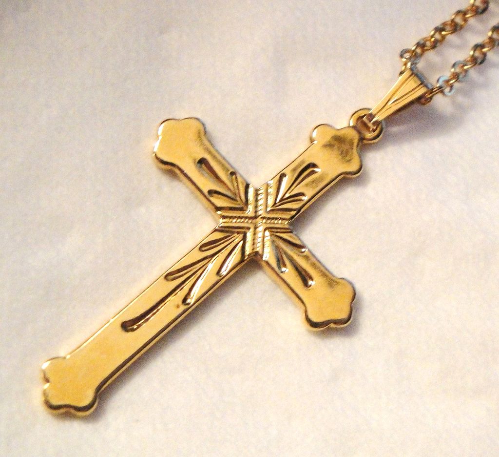 Signed Avon Gold-tone Cross with Decorative Carvings Signed Avon Gold-tone Cross with Decorative Carvings