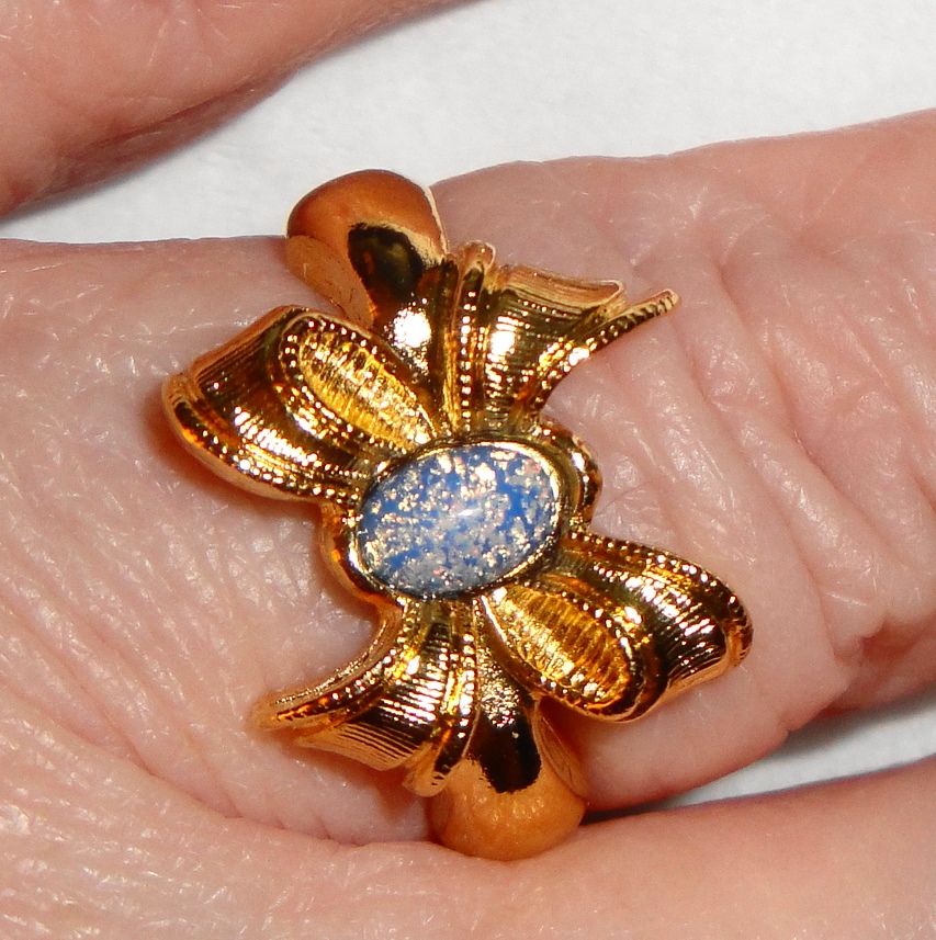 Signed Avon 1994 "Delicate Bow" Ring ~ size 10 ~ faux opal in textured tied bow Signed Avon 1994 "Delicate Bow" Ring ~ size 10 ~ faux opal in textured tied bow
