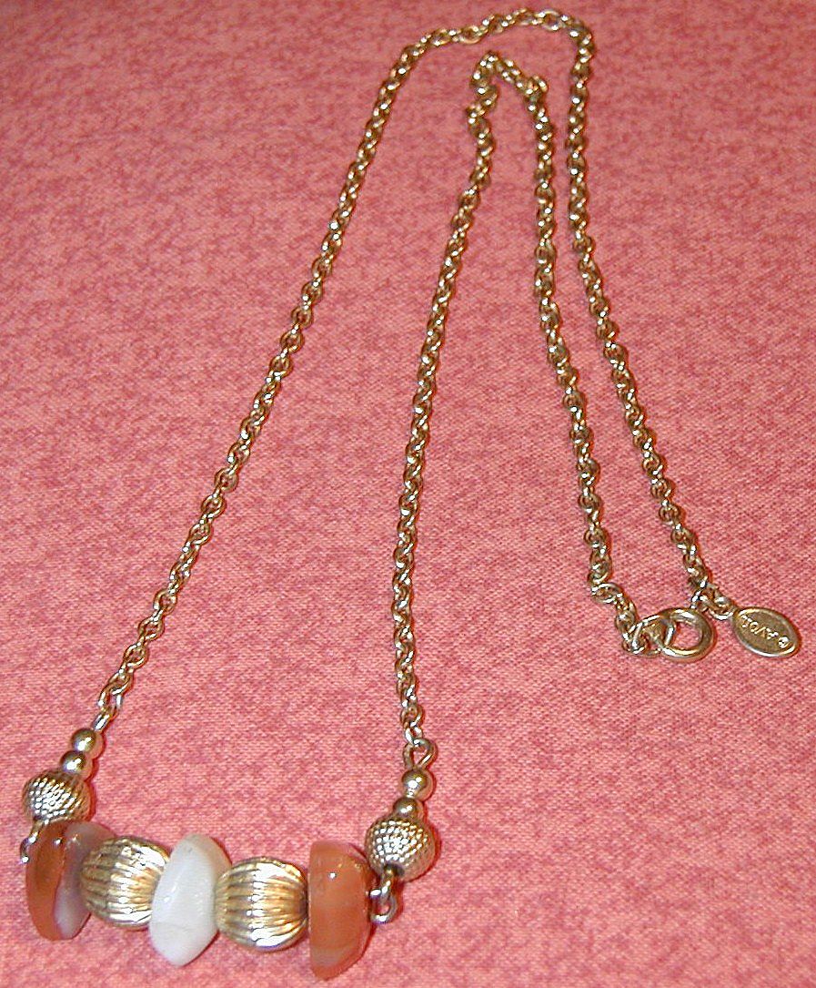 Avon 1975 "Desert Stones" Necklace ~ real agate and carnelian in gold-tone Avon 1975 "Desert Stones" Necklace ~ real agate and carnelian in gold-tone