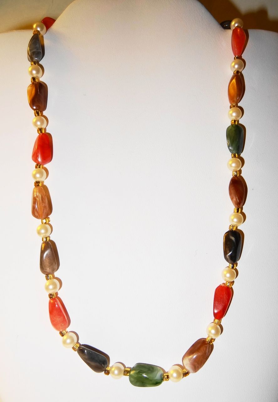 Faux "Rock" Translucent Multi-colored, Multi-shaped Necklace with Faux Pearls Faux "Rock" Translucent Multi-colored, Multi-shaped Necklace with Faux Pearls