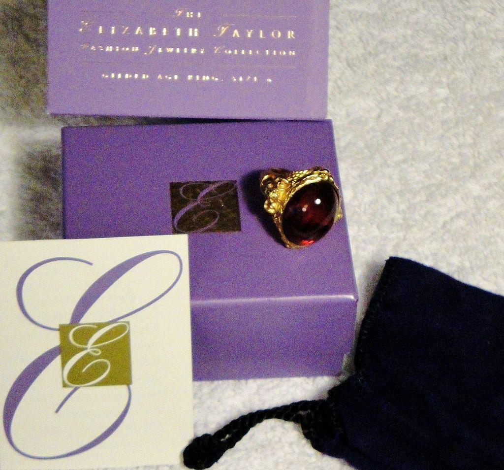 "Gilded Age Collection" Ring ~ Size 6 ~ Avon's Elizabeth Taylor Signed Collection ~ gold-tone cherubs ~ simulated rubies "Gilded Age Collection" Ring ~ Size 6 ~ Avon's Elizabeth Taylor Signed Collection ~ gold-tone cherubs ~ simulated rubies