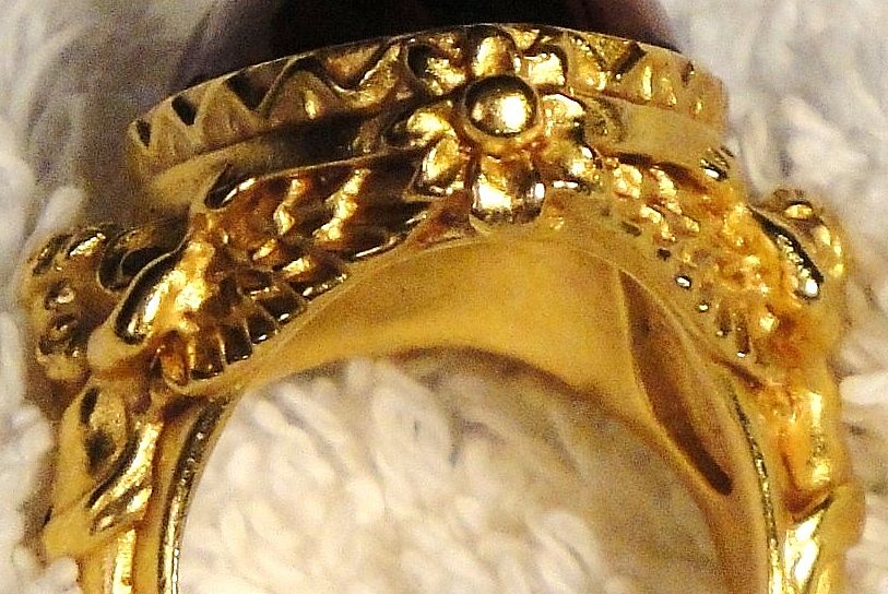 "Gilded Age Collection" Ring ~ Size 6 ~ Avon's Elizabeth Taylor Signed Collection ~ gold-tone cherubs ~ simulated rubies "Gilded Age Collection" Ring ~ Size 6 ~ Avon's Elizabeth Taylor Signed Collection ~ gold-tone cherubs ~ simulated rubies