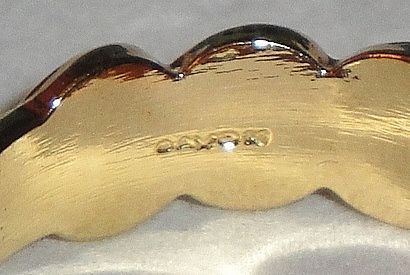 Signed Avon 1992 "Heart to Heart Band" Ring ~ Size 6-7 ~ heart touching heart around the band with 5 garnet colored centers Signed Avon 1992 "Heart to Heart Band" Ring ~ Size 6-7 ~ heart touching heart around the band with 5 garnet colored centers