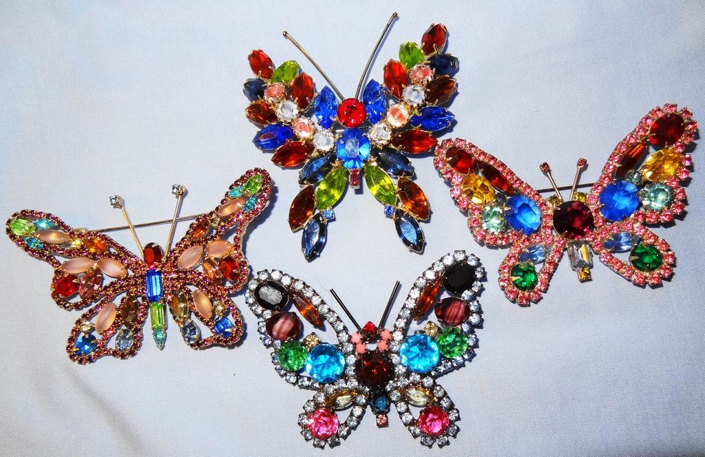Kenneth Jay Lane's Large Multi-Color Rhinestone Butterfly Pin/Brooch trimmed in light blue Kenneth Jay Lane's Large Multi-Color Rhinestone Butterfly Pin/Brooch trimmed in light blue