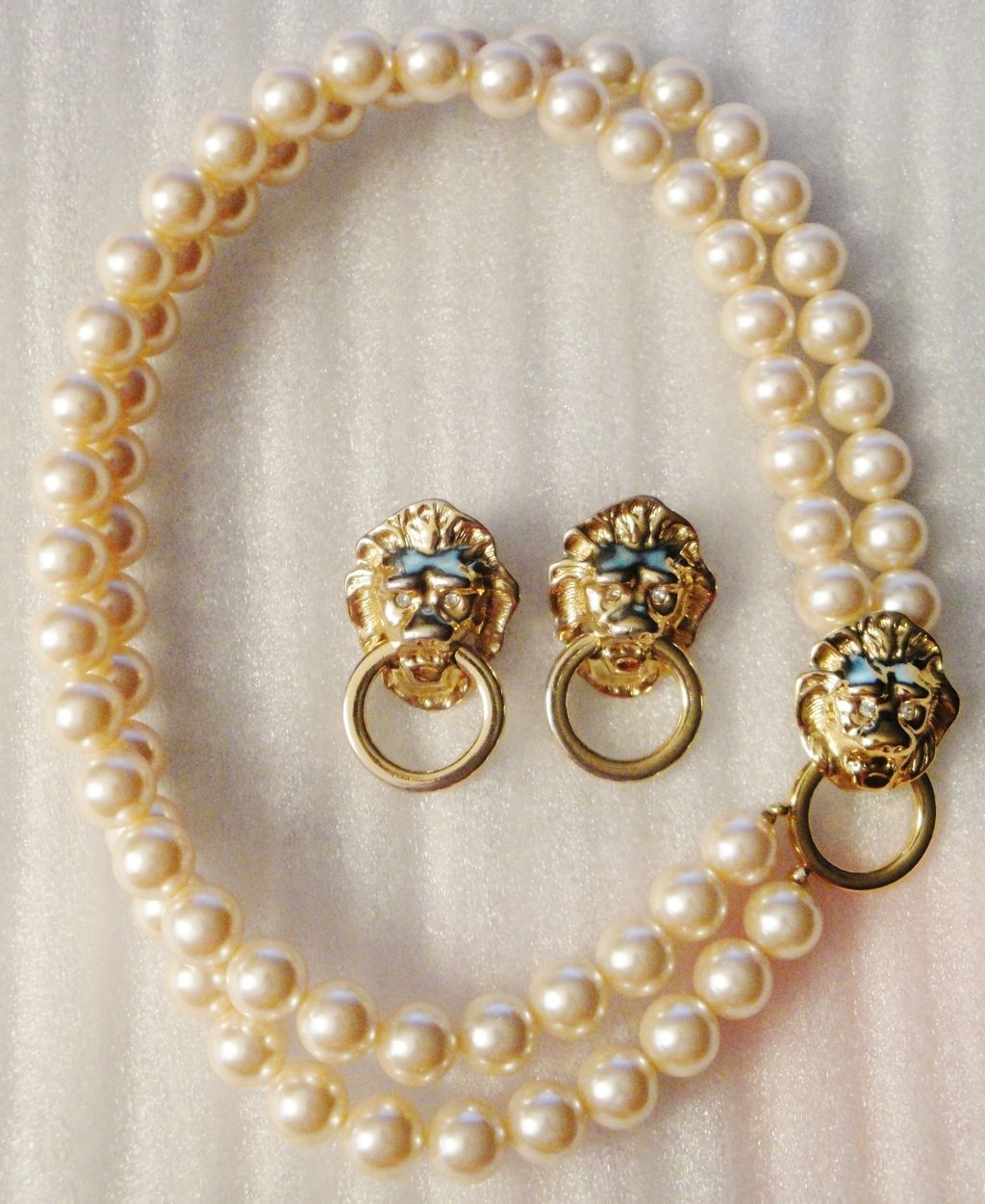 RARE! Kenneth Jay Lane (KJL) "Society Collection" Necklace & Pierced Earrings ~ lions' head doorknockers RARE! Kenneth Jay Lane (KJL) "Society Collection" Necklace & Pierced Earrings ~ lions' head doorknockers