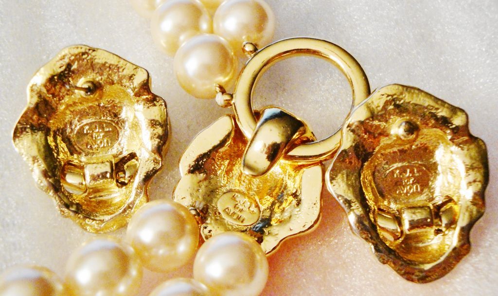 RARE! Kenneth Jay Lane (KJL) "Society Collection" Necklace & Pierced Earrings ~ lions' head doorknockers RARE! Kenneth Jay Lane (KJL) "Society Collection" Necklace & Pierced Earrings ~ lions' head doorknockers