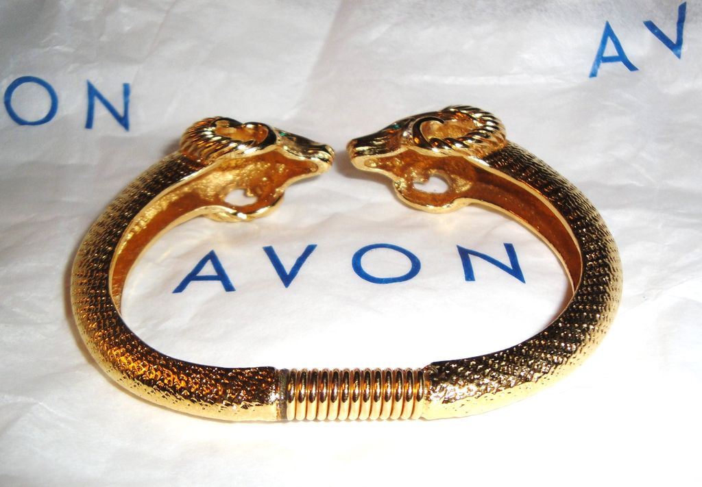 RARE! Kenneth Jay Lane's "Sophisticated Lady Collection" ~ Black Necklace, Small Bracelet & Clip Earrings Avon's Designer Signed Collection ~ central theme is a ram's head RARE! Kenneth Jay Lane's "Sophisticated Lady Collection" ~ Black Necklace, Small Bracelet & Clip Earrings Avon's Designer Signed Collection ~ central theme is a ram's head