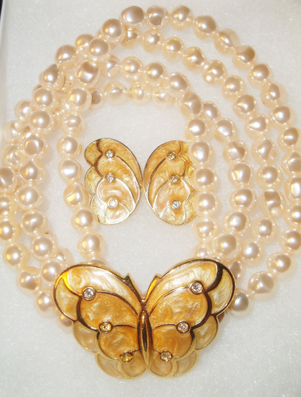 Vintage Avon 1988 KJL "Papillion Butterfly Collection" Necklace & Pierced Earrings ~ enamel butterfly on double strand glass pearls Vintage Avon 1988 KJL "Papillion Butterfly Collection" Necklace & Pierced Earrings ~ enamel butterfly on double strand glass pearls