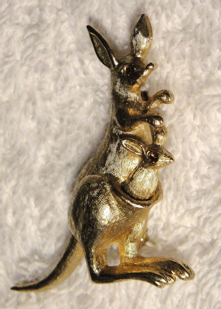 Avon Vintage Goldtone "Kangaroo" with moveable Joey & both have topaz eyes Avon Vintage Goldtone "Kangaroo" with moveable Joey & both have topaz eyes