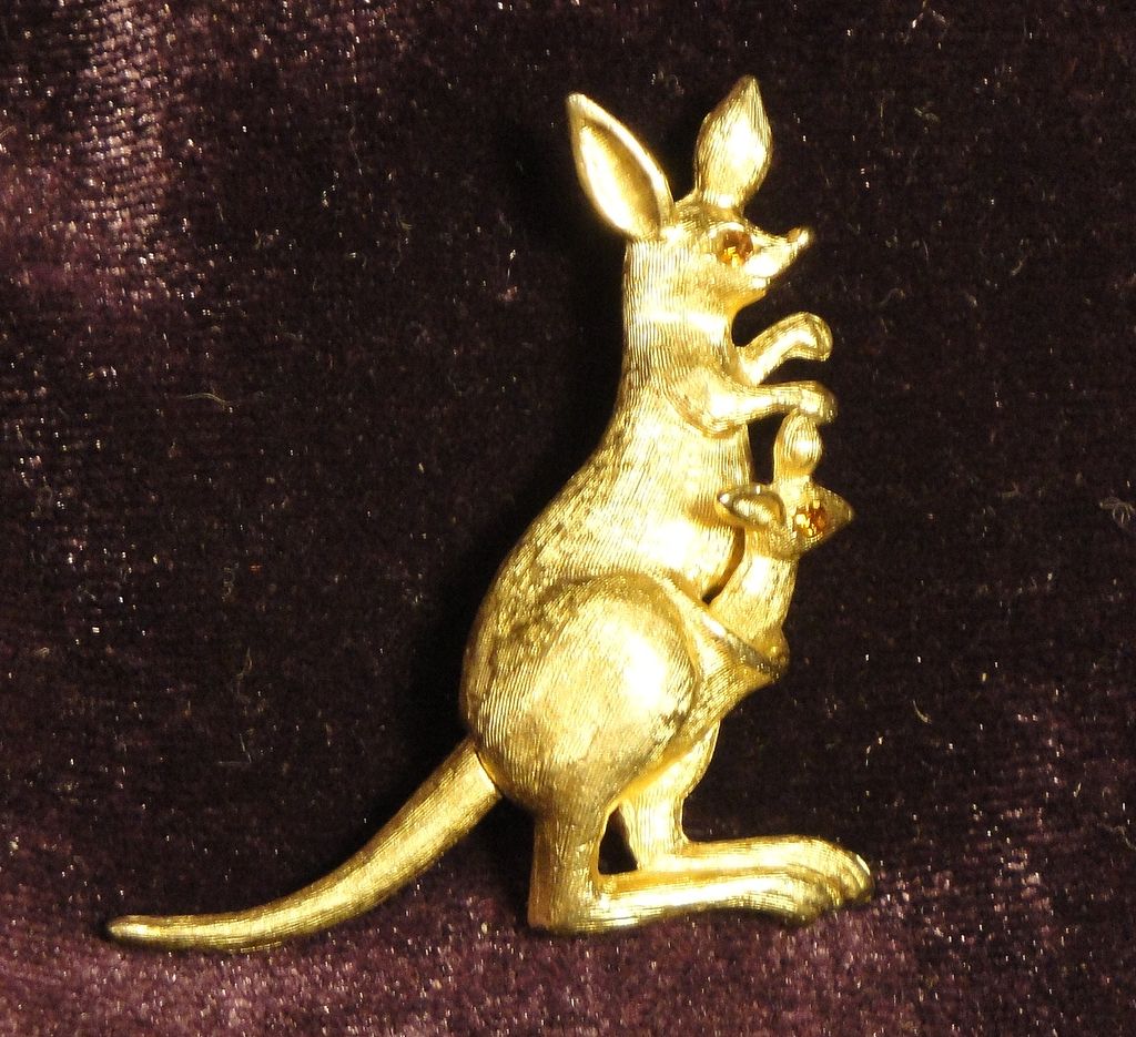 Avon Vintage Goldtone "Kangaroo" with moveable Joey & both have topaz eyes Avon Vintage Goldtone "Kangaroo" with moveable Joey & both have topaz eyes