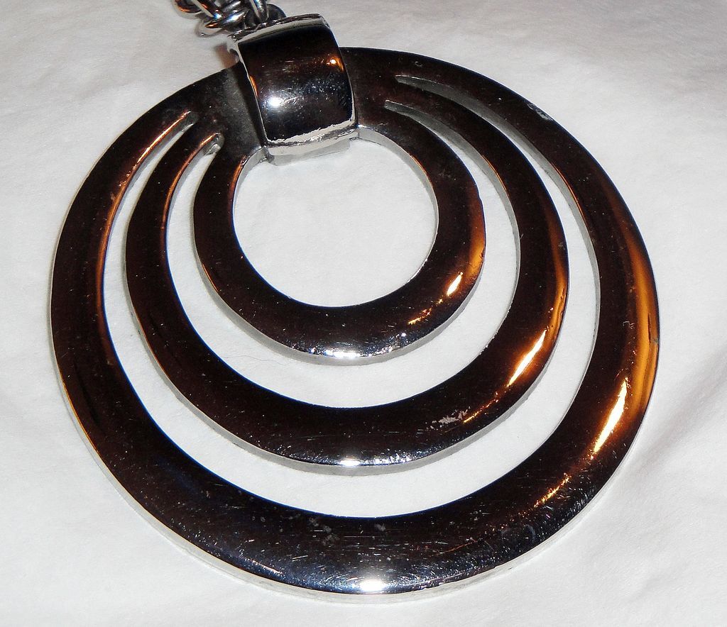 Vintage Signed Lisner "3 Orbits Circles You" in Silver-tone Pendant Necklace Vintage Signed Lisner "3 Orbits Circles You" in Silver-tone Pendant Necklace