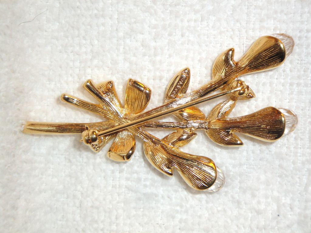 Vintage Signed Monet Bouquet of Crystal Flowers Brooch accented with pave leaves & a pave bow Vintage Signed Monet Bouquet of Crystal Flowers Brooch accented with pave leaves & a pave bow