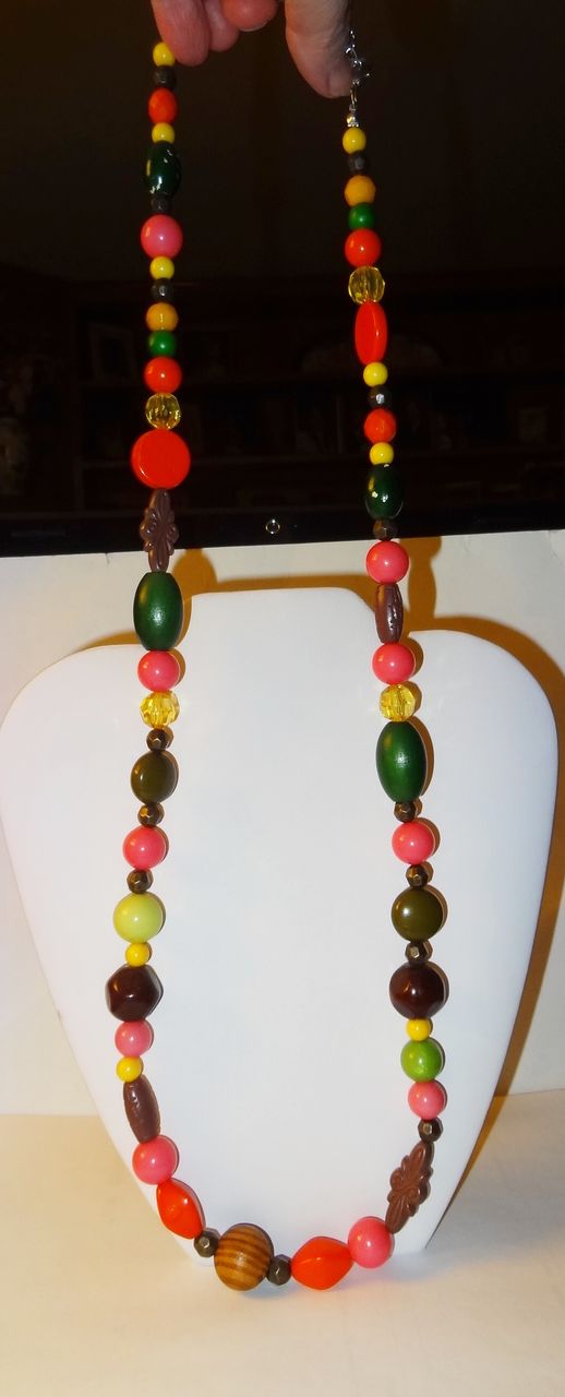 Vintage 36" Bright Multi-Colored, Multi-faceted & Round Beads Necklace ~ large and small Vintage 36" Bright Multi-Colored, Multi-faceted & Round Beads Necklace ~ large and small