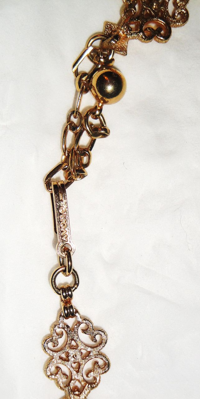 Vintage Signed Avon "Precious Pretenders" Necklace ~ gold washed flowers Vintage Signed Avon "Precious Pretenders" Necklace ~ gold washed flowers