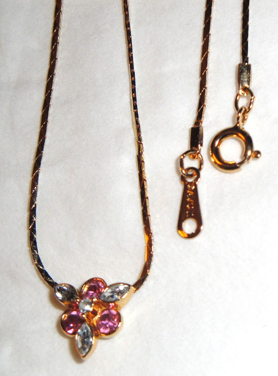 Vintage Signed Avon "Pink Sparkle Necklace" ~ elegant light rose glass ~ crystal accents Vintage Signed Avon "Pink Sparkle Necklace" ~ elegant light rose glass ~ crystal accents