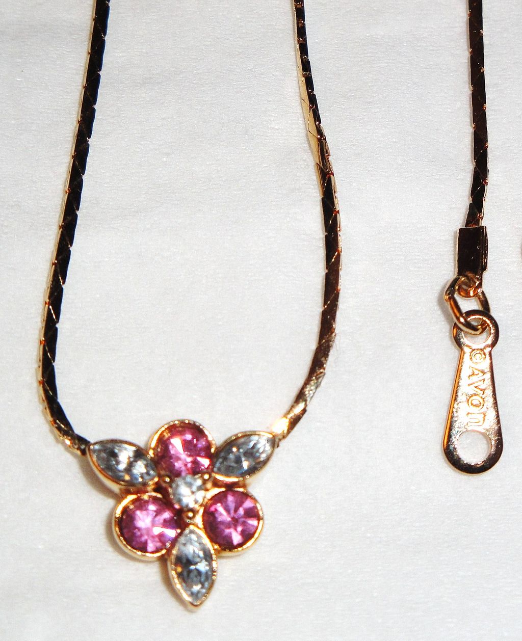 Vintage Signed Avon "Pink Sparkle Necklace" ~ elegant light rose glass ~ crystal accents Vintage Signed Avon "Pink Sparkle Necklace" ~ elegant light rose glass ~ crystal accents