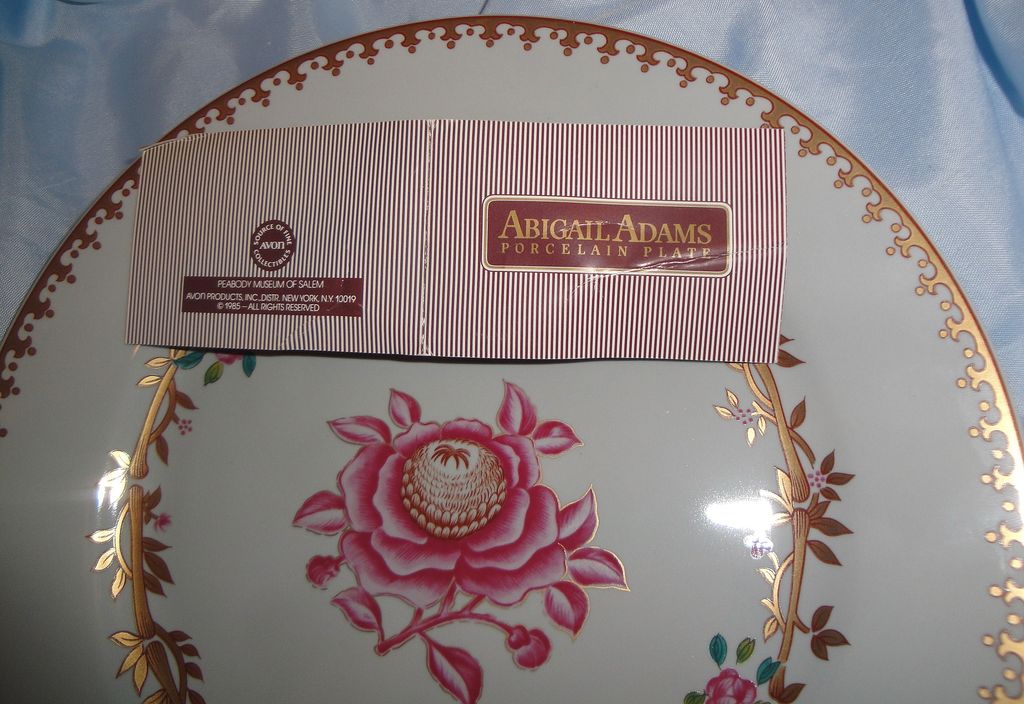 Vintage Signed Avon 1985 "Abigail Adams Porcelain Plate" ~ fine porcelain with 22K gold trim Vintage Signed Avon 1985 "Abigail Adams Porcelain Plate" ~ fine porcelain with 22K gold trim