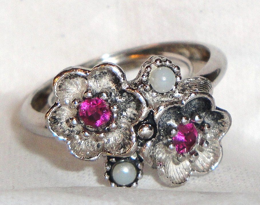 Avon 1974 "Rosegay" Flowers Rhodium Plated Ring ~ Size 10 ~ rose stone centers ~ antique silver-tone ~ faux pearls Avon 1974 "Rosegay" Flowers Rhodium Plated Ring ~ Size 10 ~ rose stone centers ~ antique silver-tone ~ faux pearls