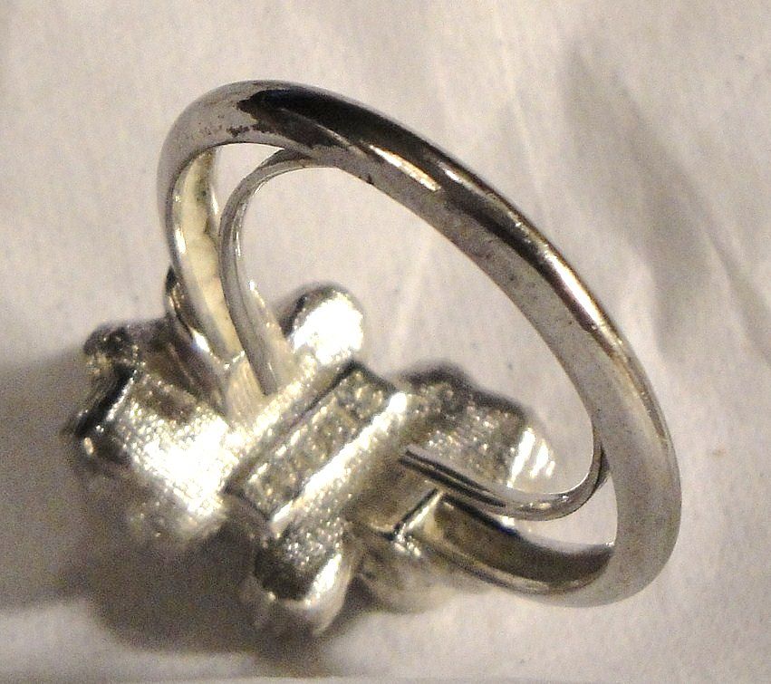 Avon 1974 "Rosegay" Flowers Rhodium Plated Ring ~ Size 10 ~ rose stone centers ~ antique silver-tone ~ faux pearls Avon 1974 "Rosegay" Flowers Rhodium Plated Ring ~ Size 10 ~ rose stone centers ~ antique silver-tone ~ faux pearls