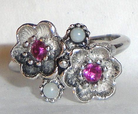 Avon 1974 "Rosegay" Flowers Rhodium Plated Ring ~ Size 10 ~ rose stone centers ~ antique silver-tone ~ faux pearls Avon 1974 "Rosegay" Flowers Rhodium Plated Ring ~ Size 10 ~ rose stone centers ~ antique silver-tone ~ faux pearls