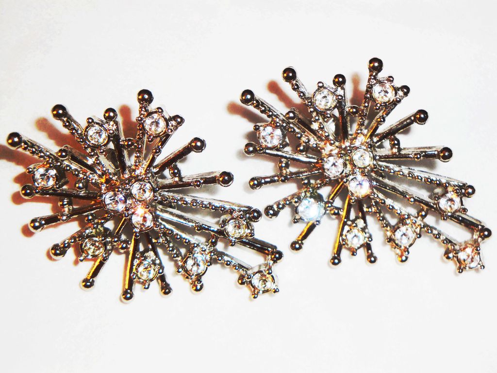 Vintage Signed Avon HUGE "Sunburst" Rhinestone Accents Clip Earrings Vintage Signed Avon HUGE "Sunburst" Rhinestone Accents Clip Earrings