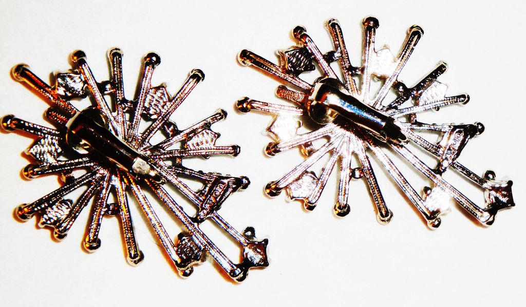 Vintage Signed Avon HUGE "Sunburst" Rhinestone Accents Clip Earrings Vintage Signed Avon HUGE "Sunburst" Rhinestone Accents Clip Earrings
