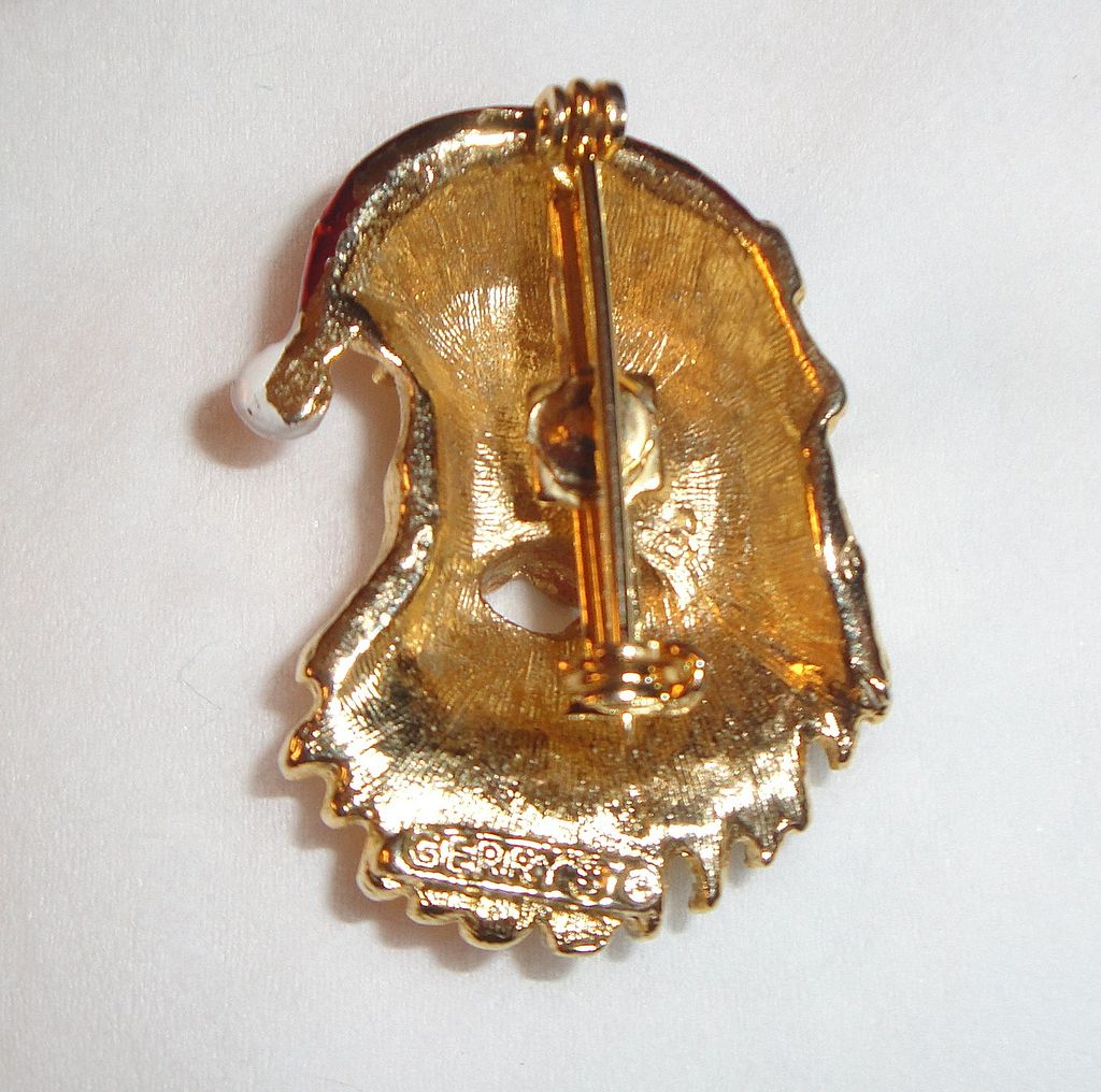 Vintage Signed Gerry's Santa's Face Pin Vintage Signed Gerry's Santa's Face Pin