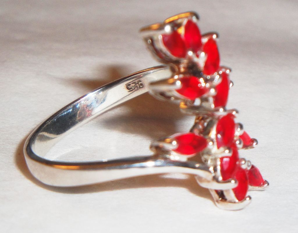 Avon 2004 "Sterling Silver Birthstone Bypass Ring ~ July" in size small (approximately size 5-6) Avon 2004 "Sterling Silver Birthstone Bypass Ring ~ July" in size small (approximately size 5-6)