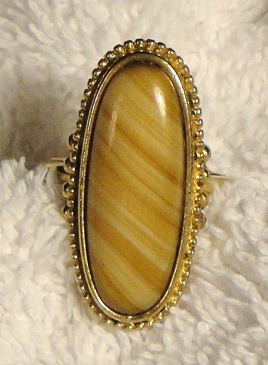 Signed Vintage Avon "Shimmering Sands Ring" ~ Size 10 ~ agate striated in sand shades ~ no 2 alike Signed Vintage Avon "Shimmering Sands Ring" ~ Size 10 ~ agate striated in sand shades ~ no 2 alike