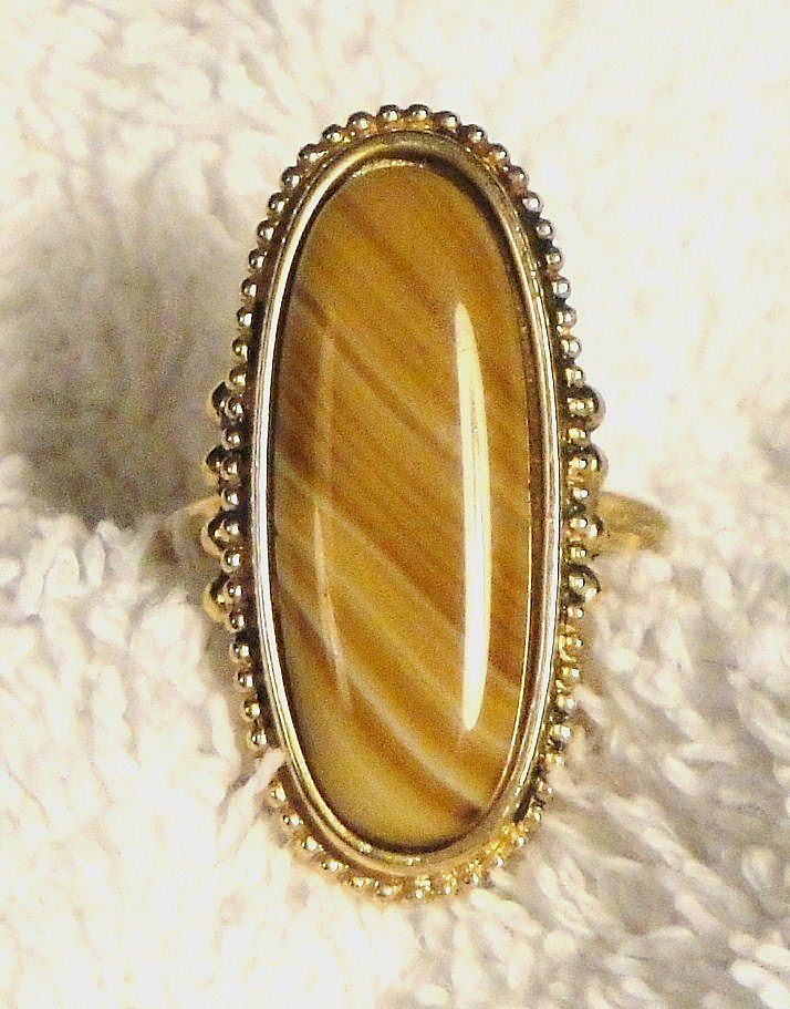 Signed Vintage Avon "Shimmering Sands Ring" ~ Size 7 ~ agate striated in sand shades ~ no 2 alike Signed Vintage Avon "Shimmering Sands Ring" ~ Size 7 ~ agate striated in sand shades ~ no 2 alike