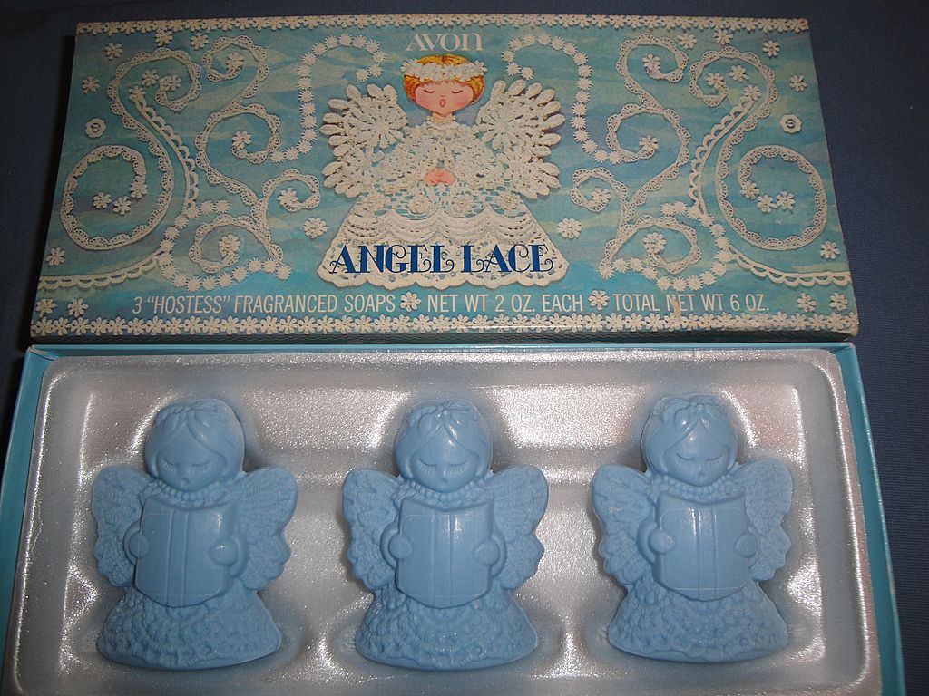 Vintage Signed Avon 1975 "Angel Lace Soaps" ~ 3 blue soaps in shape of angels Vintage Signed Avon 1975 "Angel Lace Soaps" ~ 3 blue soaps in shape of angels