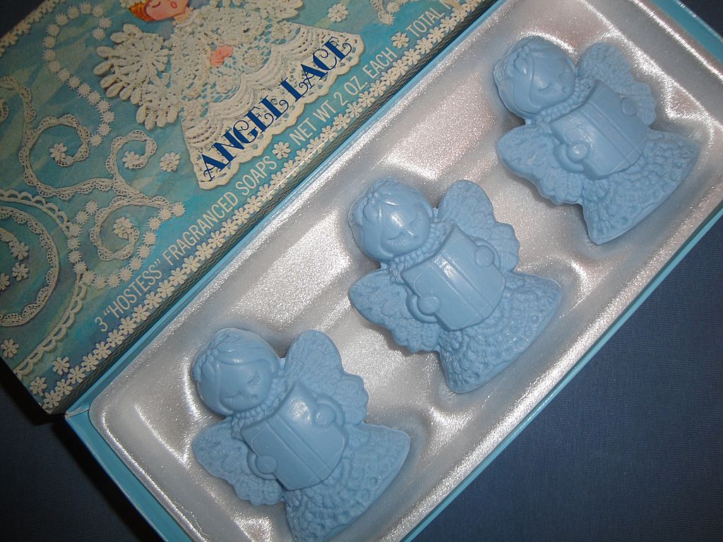 Vintage Signed Avon 1975 "Angel Lace Soaps" ~ 3 blue soaps in shape of angels Vintage Signed Avon 1975 "Angel Lace Soaps" ~ 3 blue soaps in shape of angels