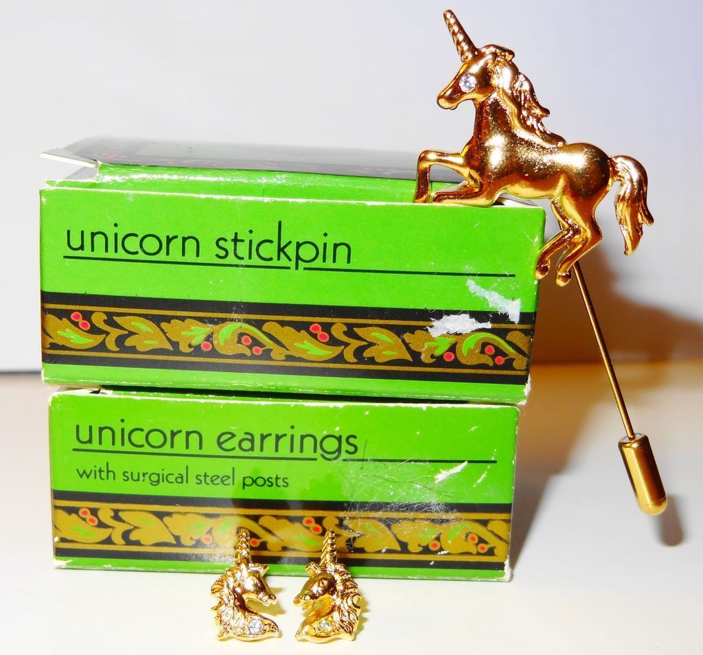 Avon 1989 Demi Parure "Unicorn Collection" ~ Stick pin and Pierced Earrings Avon 1989 Demi Parure "Unicorn Collection" ~ Stick pin and Pierced Earrings