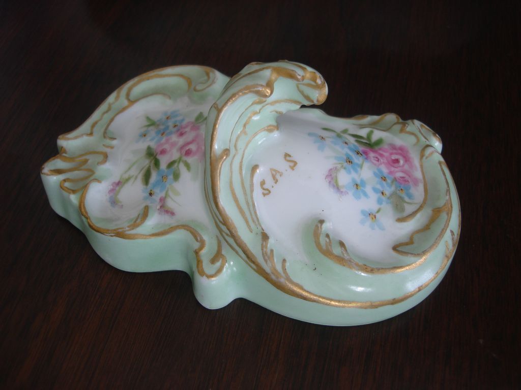 Tressemanes & Vogt 6-pc Inkwell & Paperweight Limoges French Porcelain T&V Suite, Antique Tressemanes & Vogt 6-pc Inkwell & Paperweight Limoges French Porcelain T&V Suite, Antique