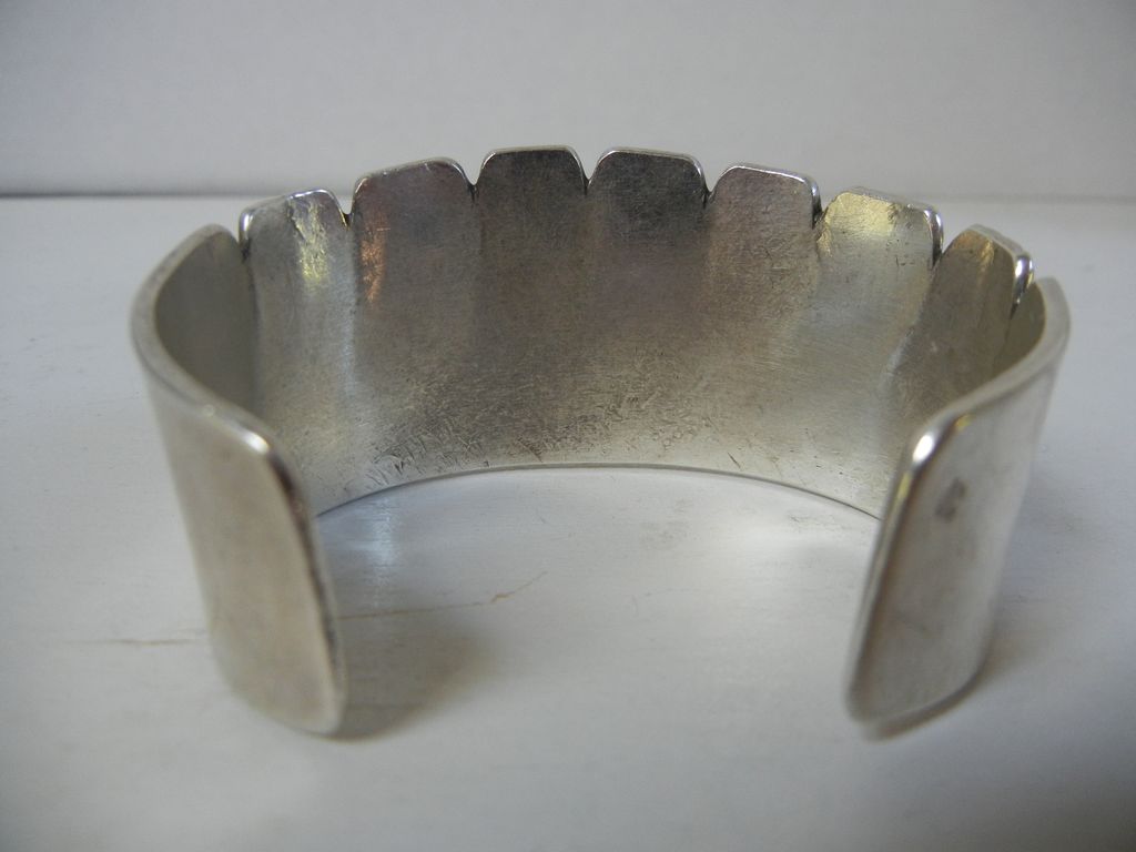 Steve Yellowhorse Navajo Sterling Silver Bracelet Native American Indian Steve Yellowhorse Navajo Sterling Silver Bracelet Native American Indian
