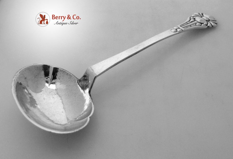 Arts And Crafts Gravy Ladle 7 1/2" 830 Silver Georg Albert H.Halling 1919 Arts And Crafts Gravy Ladle 7 1/2" 830 Silver Georg Albert H.Halling 1919