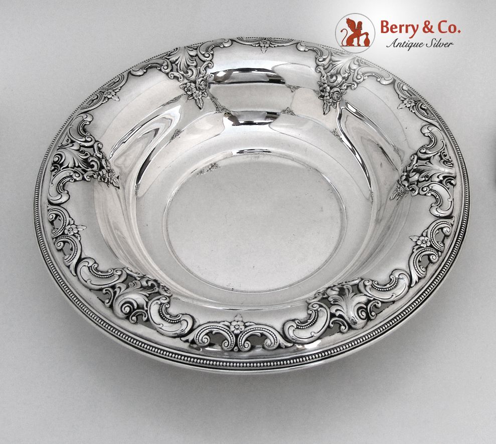 Grande Baroque Serving Bowl Wallace Sterling Silver 1941 Grande Baroque Serving Bowl Wallace Sterling Silver 1941