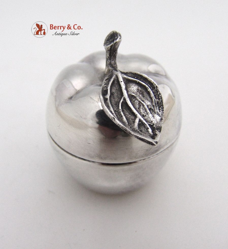 Apple Box Sterling Silver 1960 Annael No Monogram 2 Available Apple Box Sterling Silver 1960 Annael No Monogram 2 Available