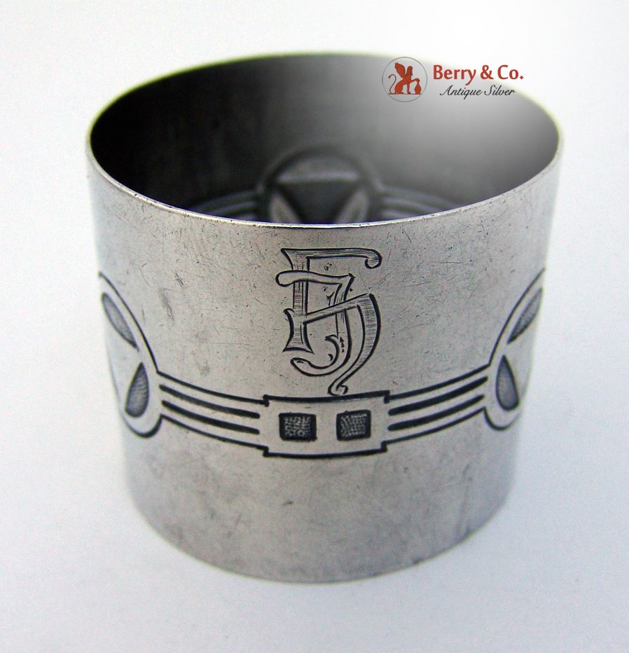 Geometric Designs 800 Silver Napkin Ring 1900 Geometric Designs 800 Silver Napkin Ring 1900