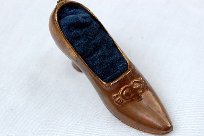 Victorian Figural Shoe Pin Cushion Victorian Figural Shoe Pin Cushion