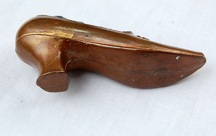 Victorian Figural Shoe Pin Cushion Victorian Figural Shoe Pin Cushion