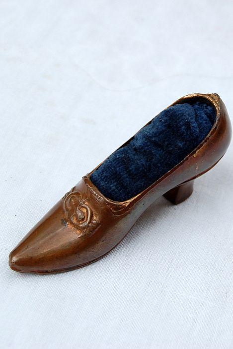 Victorian Figural Shoe Pin Cushion Victorian Figural Shoe Pin Cushion