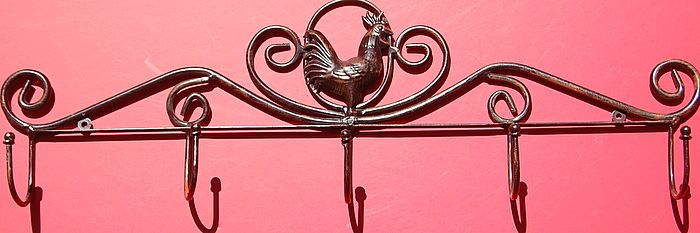 Faux Antique Finish Rooster Coat Hook/ Rack Faux Antique Finish Rooster Coat Hook/ Rack