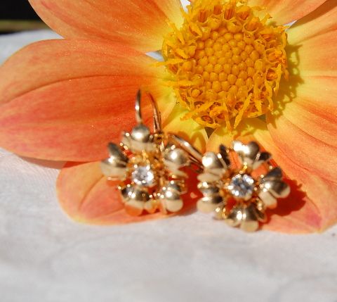 Wonderful Victorian French 18K Gold Floral Paste Earrings Wonderful Victorian French 18K Gold Floral Paste Earrings