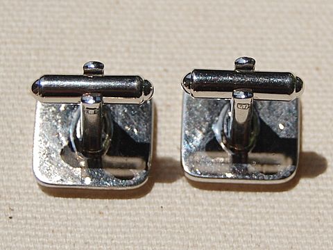 Vintage Hickok Two Tone Fleur D Lis Cuff Links Vintage Hickok Two Tone Fleur D Lis Cuff Links